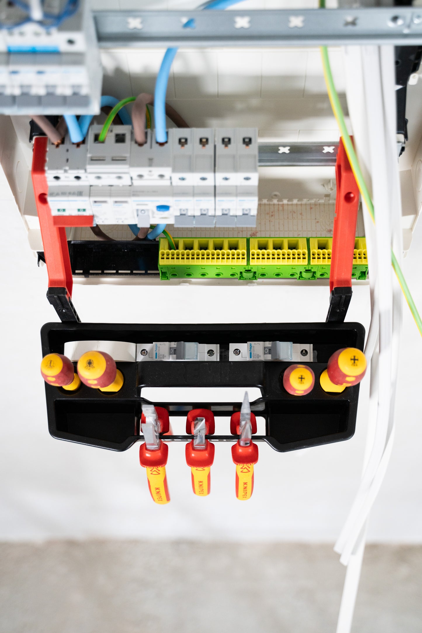 Electricians Mounted Tool Tray